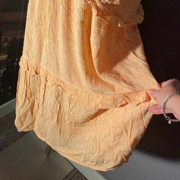 EXPRESS - dress: light orange tiered ruffled lined mini w adjustable straps - L - Picture 11 of 16